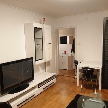 Breite Familien Apartment Basilea Exterior foto
